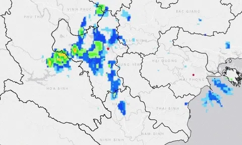 Cảnh báo dông, lốc, sét và mưa lớn cục bộ tại khu vực nội thành Hà Nội