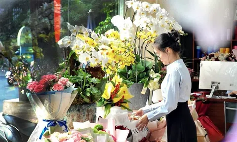 Nam giới muốn chọn cô gái có thể kiếm tiền mua thứ mình thích?