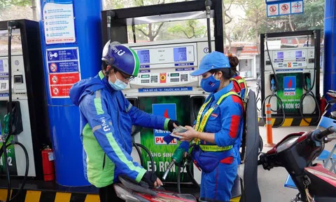 Thứ trưởng Công Thương: Việt Nam chưa phải dùng nguồn xăng dầu dự trữ quốc gia