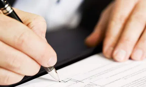 Tổng Giám đốc người nước ngoài không cư trú tại Việt Nam có được ký HĐLĐ?