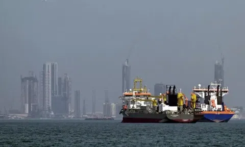 Thuỷ lôi của Iran làm dấy lên lo ngại gián đoạn dòng chảy dầu qua eo biển Hormuz