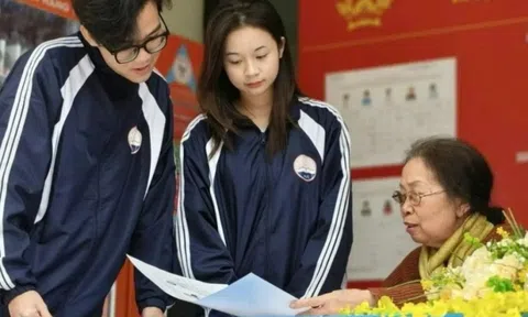 Gen Z lần đầu cầm thẻ cử tri