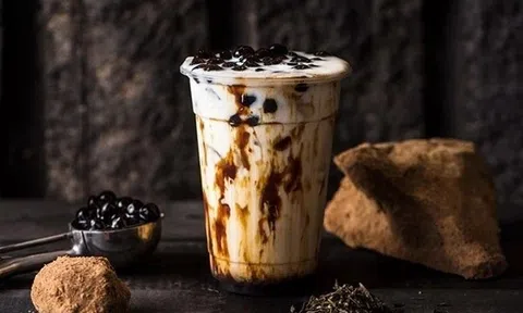 13 học sinh cấp cứu, nghi ngộ độc trà sữa