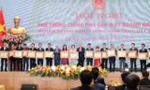 LPBANK vinh dự đón nhận bằng khen của Thủ tướng tại hội nghị “80 năm doanh nghiệp đồng hành cùng đất nước”