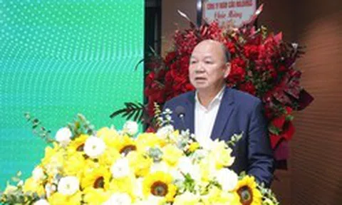 Vinaconex bất ngờ muốn bán hơn 18% vốn công ty có cổ phiếu tăng nóng