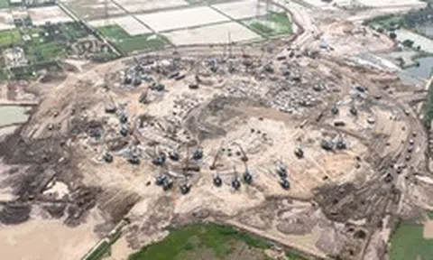 Hình hài sân vận động Trống Đồng lớn nhất thế giới ở ngoại thành Hà Nội