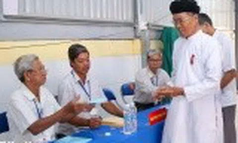 Đồng bào vùng biên, vùng cao, tôn giáo rạng ngời niềm tin trong ngày hội non sông