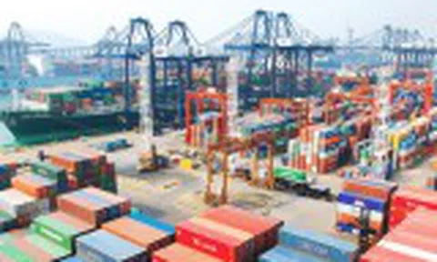 Thủ tướng yêu cầu triển khai đồng bộ giải pháp thúc đẩy xuất khẩu năm 2026