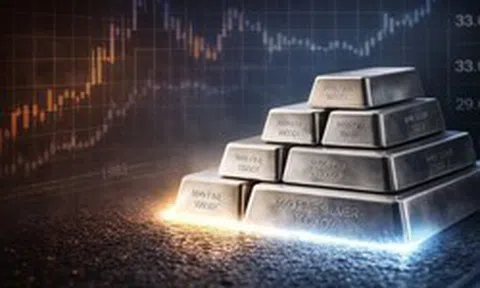 Giá bạc tụt dốc, quỹ bạc lớn nhất thế giới "xả" gần 900 tấn từ đầu tháng