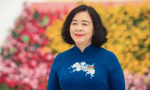 Bà Bùi Thị Minh Hoài và nhiều lãnh đạo mặt trận trúng cử ĐBQH khóa XVI