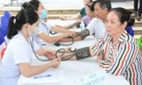 Đề xuất lộ trình ưu tiên khám sức khỏe định kỳ, khám sàng lọc miễn phí