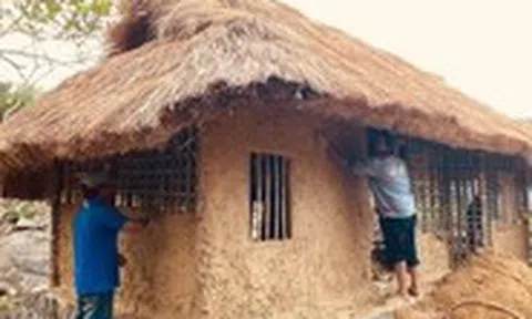 Nhà tranh vách đất ở làng Gò Cỏ, kéo ký ức xưa cũ ùa về