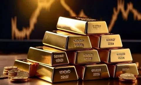 Giá vàng chiều nay (25/3): Chốt ngày, giá vàng quay đầu sau nhịp tăng buổi sáng, giảm 1,5 triệu đồng/lượng