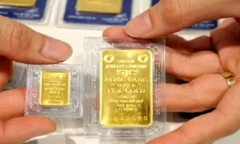 Giá vàng hôm nay 27/3: Đồng loạt giảm