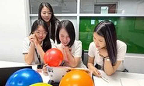 Ngọn nến rực rỡ của Ngọc Châu