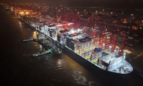 Thúc đẩy khử cacbon hàng hải toàn cầu, Shanghai Electric lần đầu tiên cung cấp nhiên liệu biomethanol quy mô lớn cho vận chuyển quốc tế