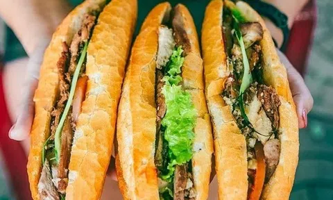 Thông tin mới nhất vụ nghi ngộ độc thực phẩm ở Đắk Lắk: Tạm đình chỉ hoạt động cơ sở bánh mì