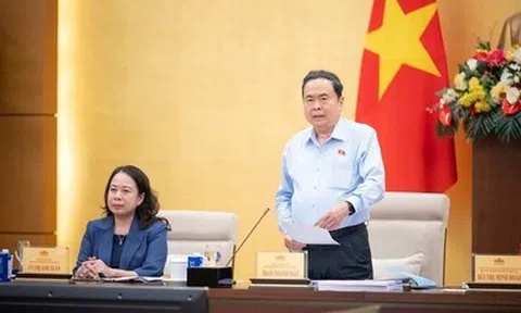 Hội nghị toàn quốc tổng kết công tác bầu cử đại biểu Quốc hội khóa XVI và HĐND các cấp