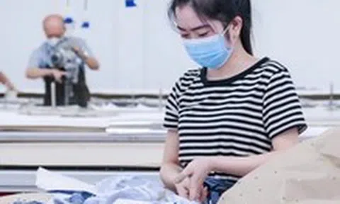 Tăng lương liên tục nhưng người lao động vẫn cảm thấy  chưa 'đủ sống'