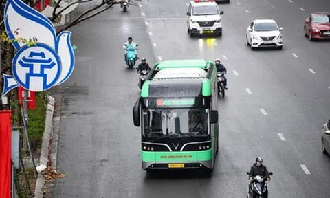 Hà Nội vận hành thêm 10 tuyến xe buýt điện, thúc đẩy giao thông xanh