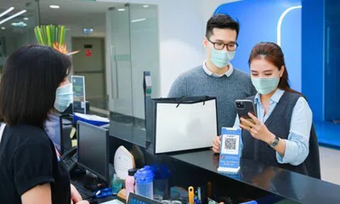 Thanh toán không dùng tiền mặt tăng hơn 40%