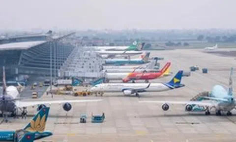 Làm rõ cơ sở đề xuất phụ thu phí nhiên liệu, tăng giá vé máy bay