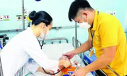 Bệnh tay chân miệng tăng cao, Bộ Y tế cảnh báo khẩn về virus EV71