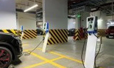 Thủ tướng yêu cầu thúc đẩy hạ tầng trạm sạc xe điện tại chung cư trước ngày 30/4