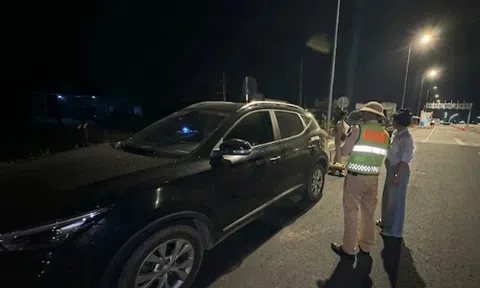 Giao xe cho nữ tài xế chạy quá tốc độ, chủ xe bị phạt 17 triệu