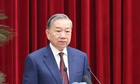 Tăng trưởng '2 con số' gắn với ổn định vĩ mô là yêu cầu chiến lược, cấp bách