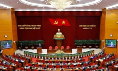 Tăng trưởng '2 con số' gắn với ổn định vĩ mô là yêu cầu chiến lược