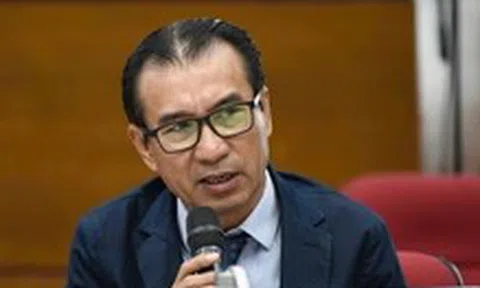 Chuyên gia: Không nên tiếp tục nén áp lực đô thị vào khu vực hồ Tây, tách biệt xe cơ giới ở ven hồ