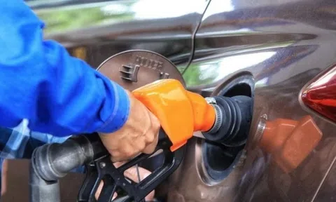 Lái xe thế nào để tiết kiệm nhất khi giá nhiên liệu leo thang?