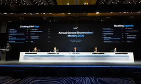 ĐHCĐ VIB: Dự kiến chia cổ tức tiền mặt và CP thưởng tổng 19%, trong đó 9% bằng tiền mặt; đặt mục tiêu dẫn đầu thị trường thẻ trong 3 năm tới