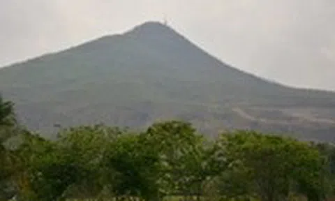 Xe thi công công trình viễn thông gặp nạn ở núi Tà Zôn, 3 người chết, 1 bị thương