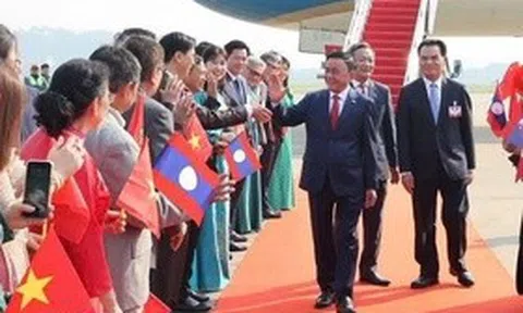 Thường trực Ban Bí thư Trần Cẩm Tú bắt đầu thăm Lào