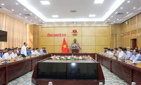 Từ “5 sẵn sàng” đến TOP 10 hút vốn FDI: Nghệ An bật mí kinh nghiệm cho Quảng Ngãi