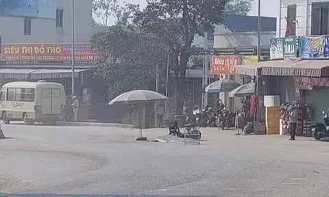 Xe tang va chạm xe máy điện, một phụ nữ tử vong