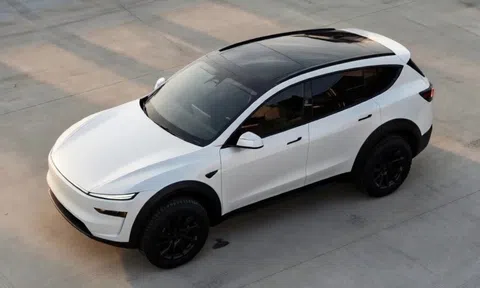SUV thuần điện Tesla Model B sắp ra mắt?
