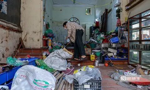 Hà Nội: Người dân thu dọn đồ đạc, bàn giao mặt bằng để xây cầu Tứ Liên