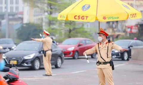 Hà Nội phân luồng giao thông phục vụ nhu cầu đi lại trong dịp 30/4 và 1/5