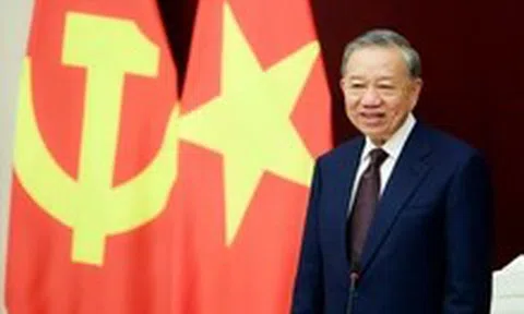 Tổng Bí thư, Chủ tịch nước Tô Lâm đi tàu cao tốc Trung Quốc