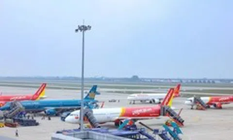 Lên phương án giảm giá dịch vụ hàng không