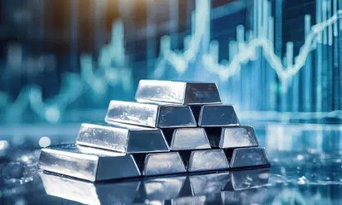 Giá bạc hôm nay (16/4): Giá bạc trong nước tăng nhanh hơn giá vàng