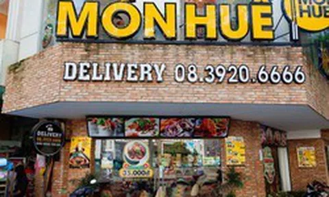 Tạm hoãn xuất cảnh người đại diện chuỗi Nhà hàng Món Huế