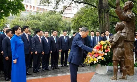 Tổng Bí thư, Chủ tịch nước thăm di tích Khu học xá Trung ương tại TQ