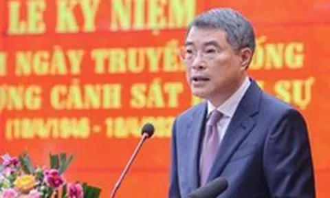 Thủ tướng: Cảnh sát hình sự không chỉ giỏi 'đánh án', mà còn giỏi vận động quần chúng