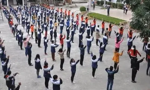 Học sinh lớp 9 tử vong trong giờ thể dục