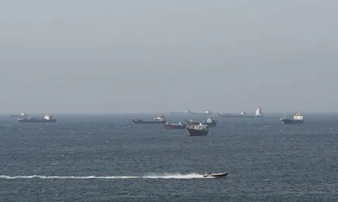 Tehran từ chối vòng đàm phán thứ 2, Mỹ bắt giữ tàu chở hàng của Iran