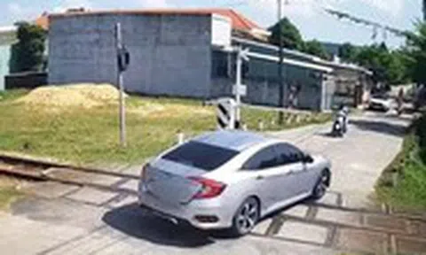 An toàn đường sắt không thể trông vào ý thức